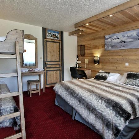 Hotel Le Pelvoux Сен-Мартен-дьо-Белвил Екстериор снимка