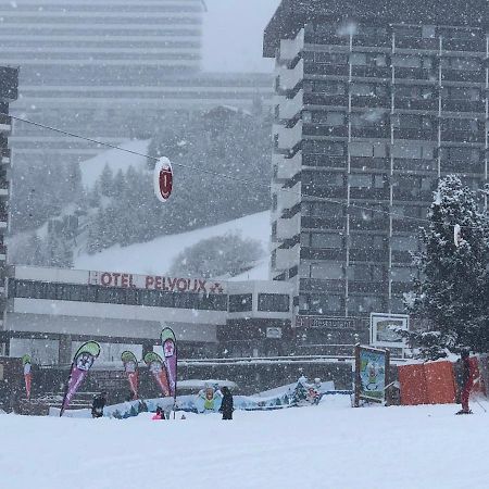 Hotel Le Pelvoux Сен-Мартен-дьо-Белвил Екстериор снимка